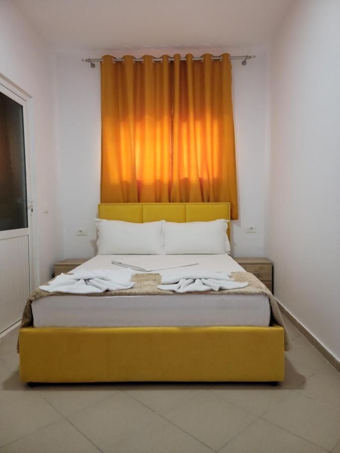 Hostel K13 Sarande Ngoại thất bức ảnh