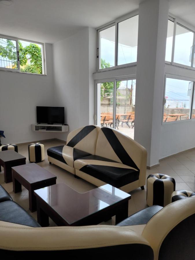Hostel K13 Sarande Ngoại thất bức ảnh