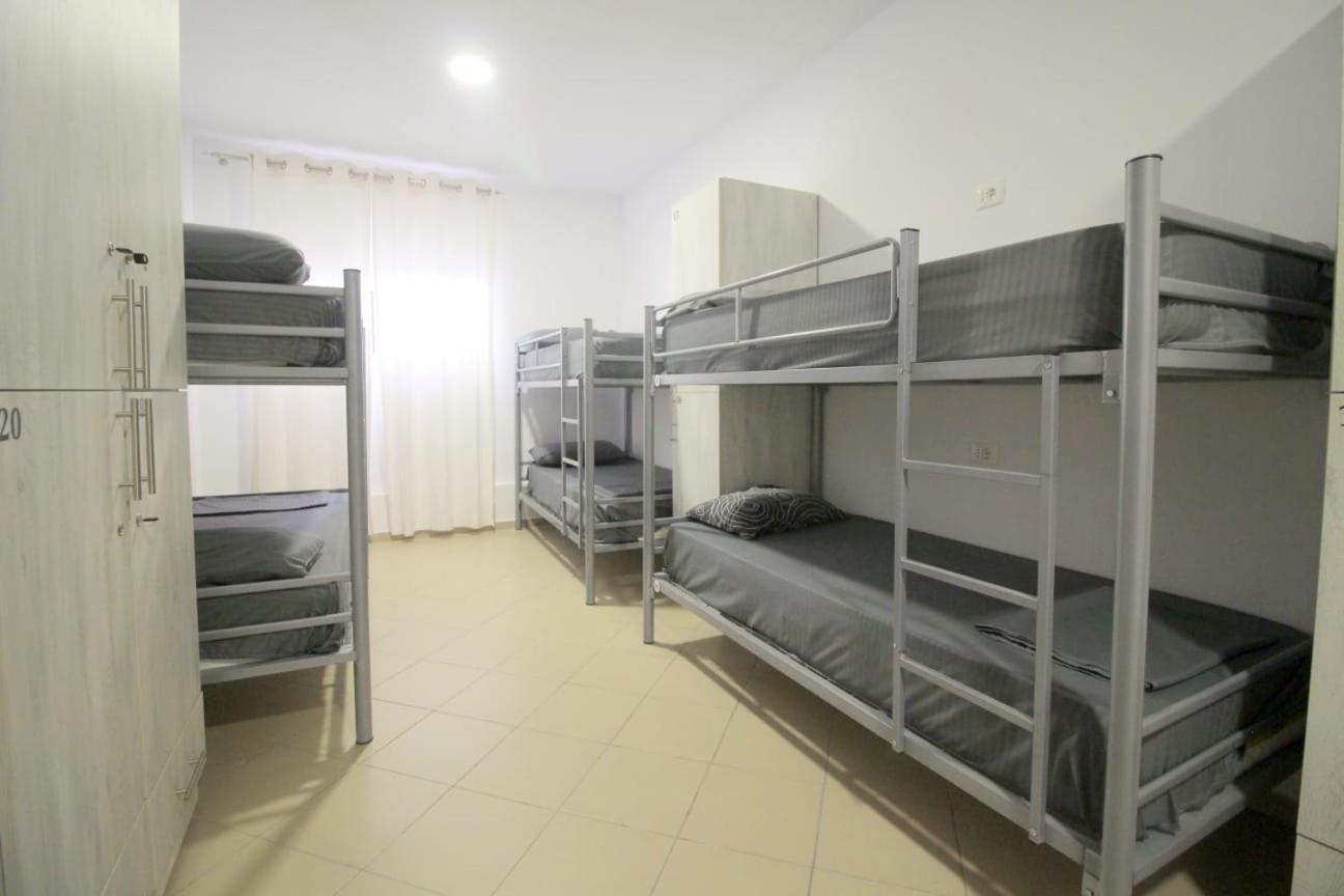 Hostel K13 Sarande Ngoại thất bức ảnh