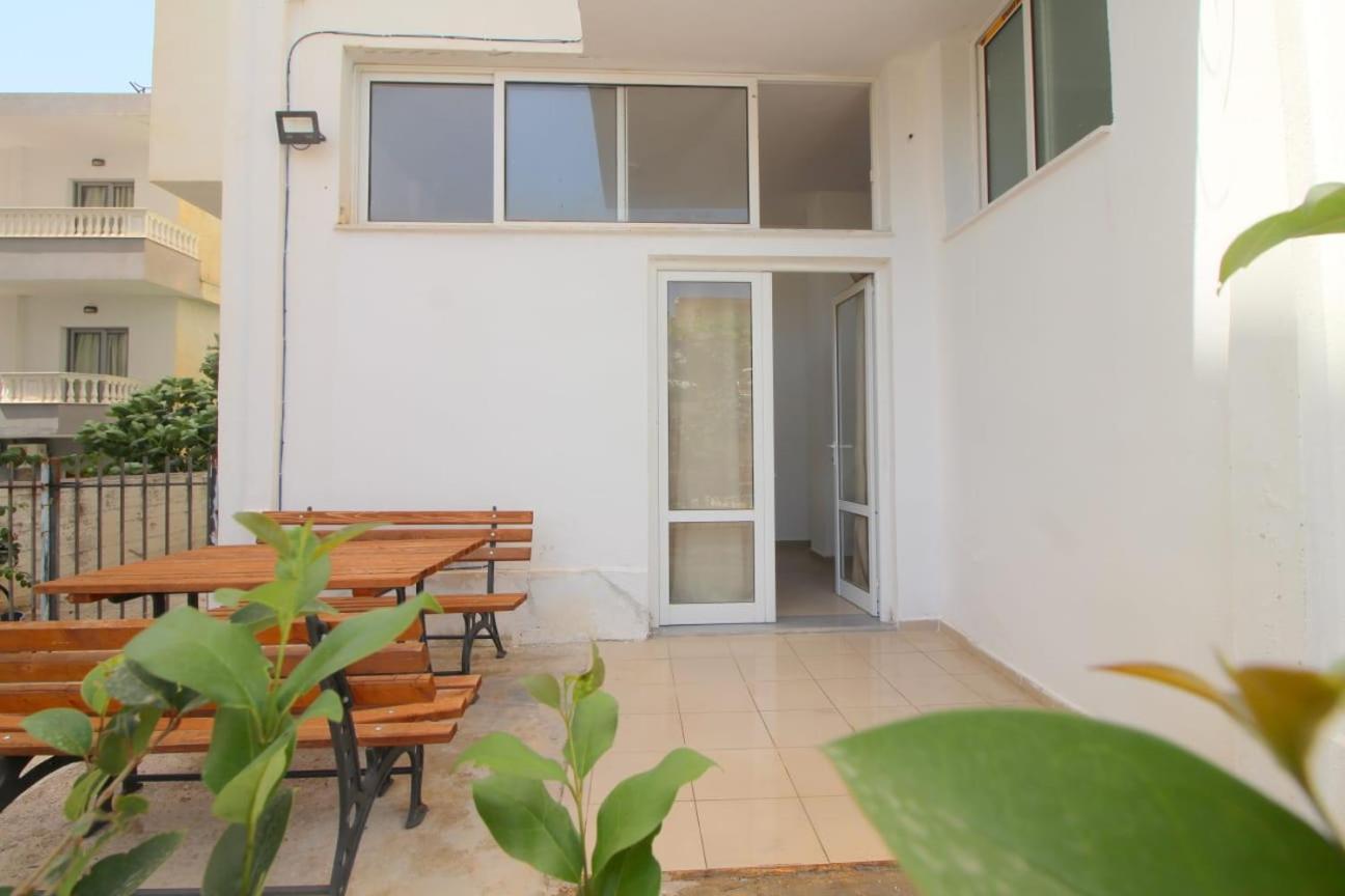 Hostel K13 Sarande Ngoại thất bức ảnh
