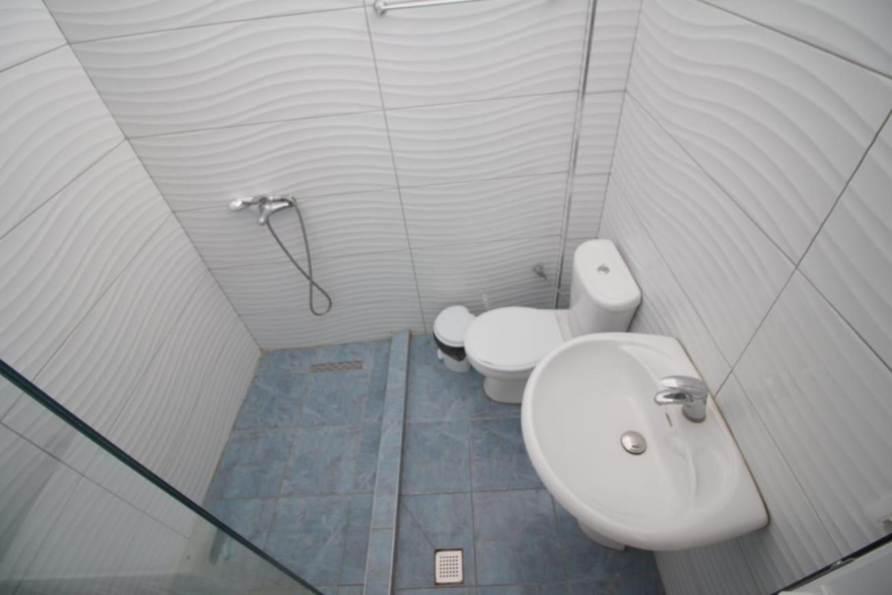 Hostel K13 Sarande Ngoại thất bức ảnh