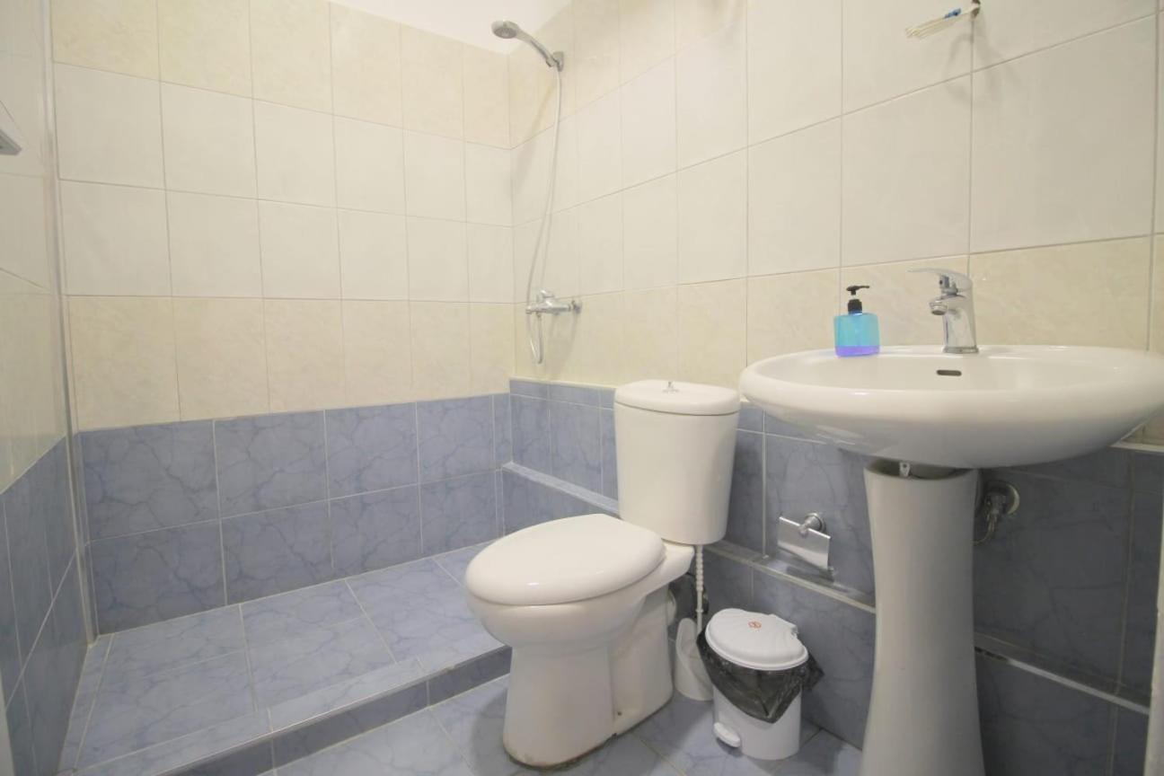 Hostel K13 Sarande Ngoại thất bức ảnh