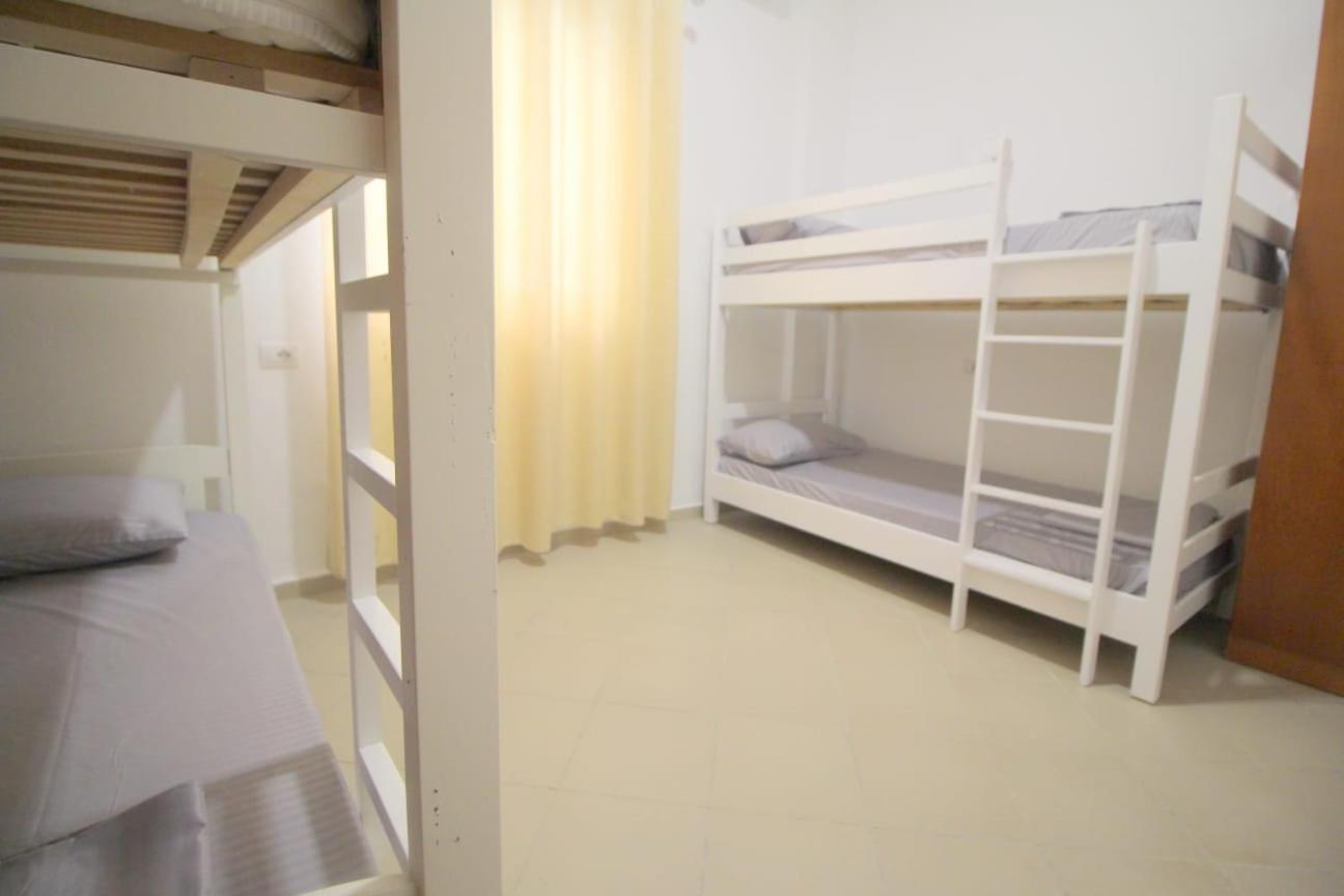 Hostel K13 Sarande Ngoại thất bức ảnh
