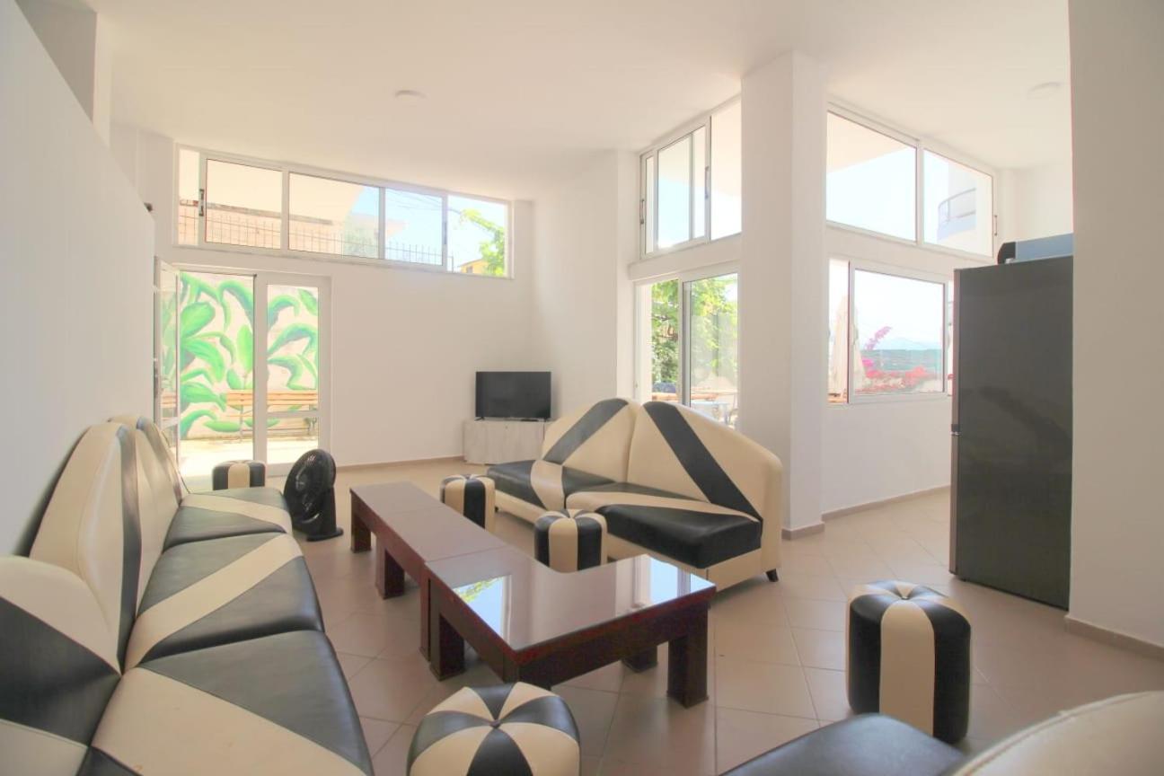 Hostel K13 Sarande Ngoại thất bức ảnh